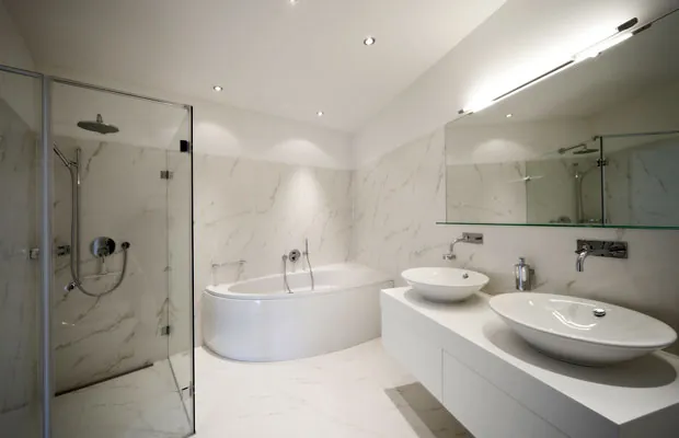 badezimmermöbel weiss modern